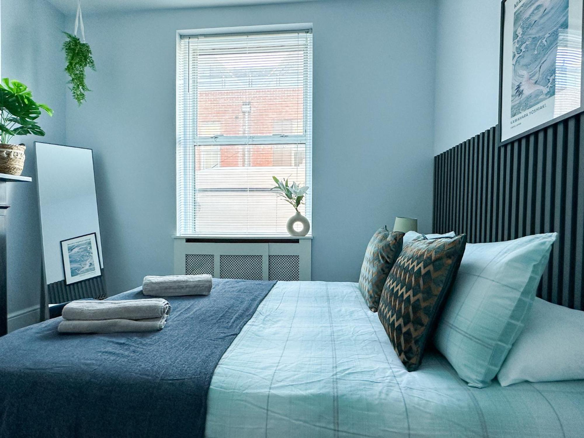 Stylish 3-Bedroom Home In Canterbury City-Centre - Superb Location! Экстерьер фото